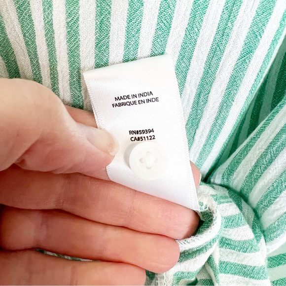 Beach Lunch Lounge Kammara Sleeveless Top Green & White Striped Size Small NWT - Picture 10 of 10